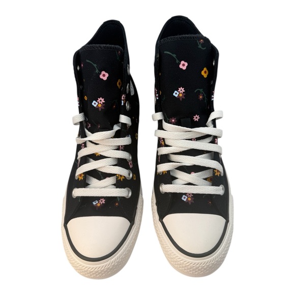 Converse Women's Chuck Taylor All Star Floral Embroidery High Top Shoe, Size 9.5 - Picture 3 of 11